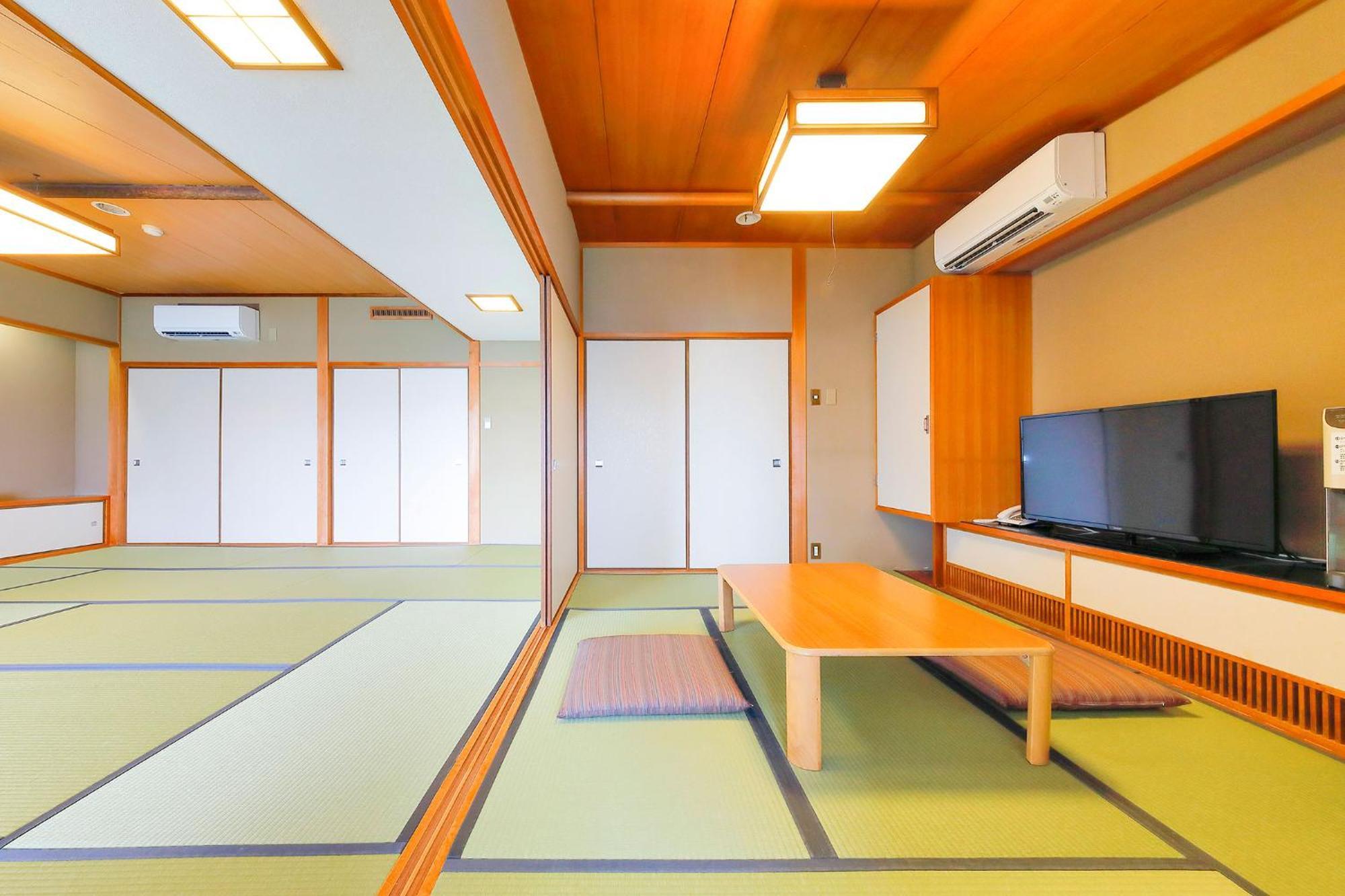 Ooedo Onsen Monogatari Nanki Kushimoto Hotel ภายนอก รูปภาพ