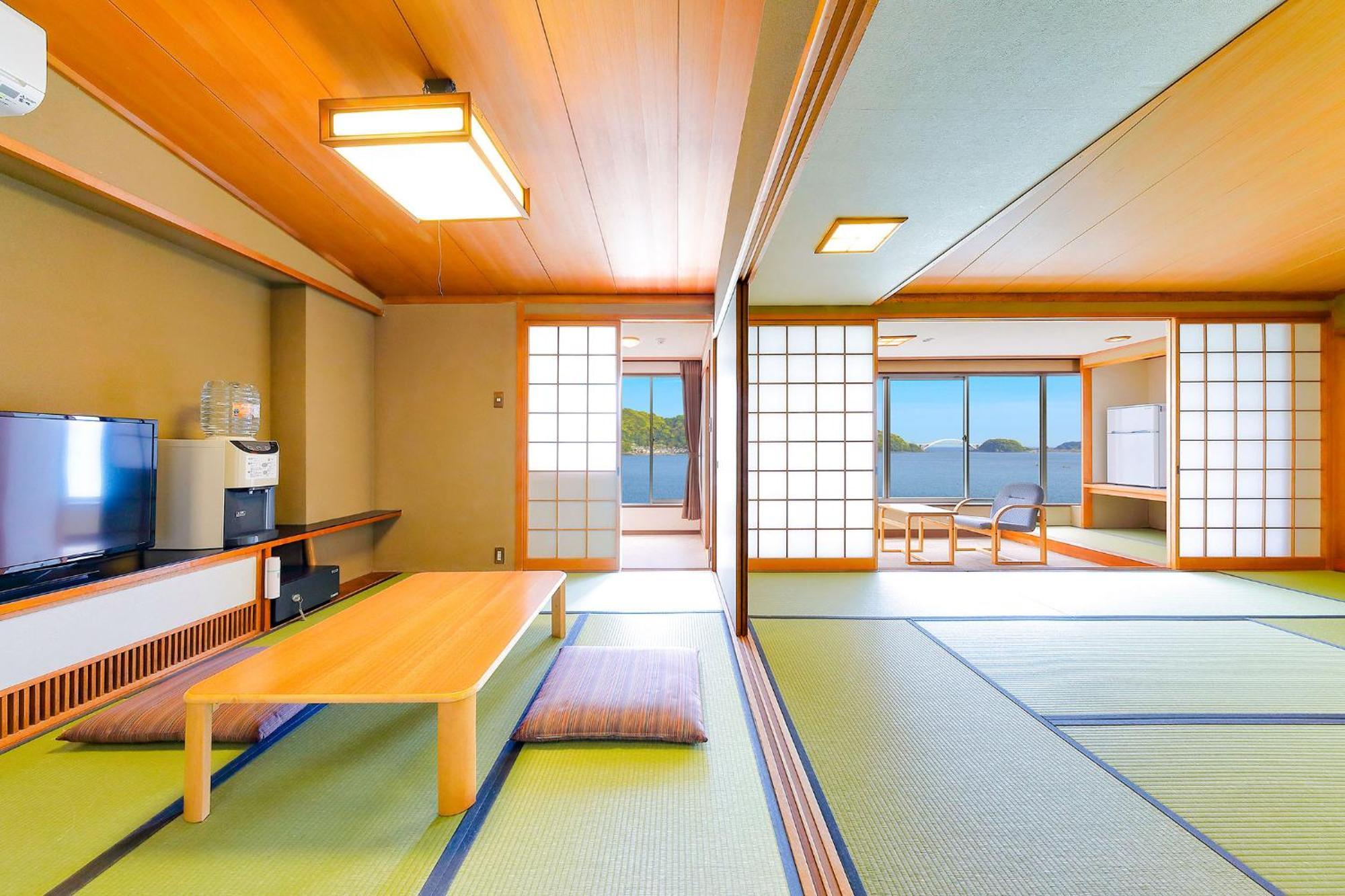 Ooedo Onsen Monogatari Nanki Kushimoto Hotel ภายนอก รูปภาพ